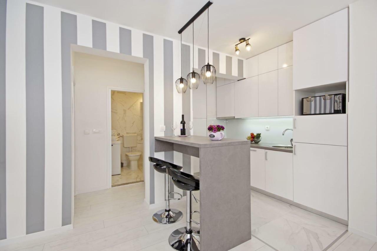 Apartment Dalija Baška Voda Εξωτερικό φωτογραφία